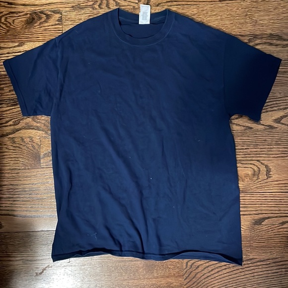 Vineyard vines t-shirt - Picture 2 of 3